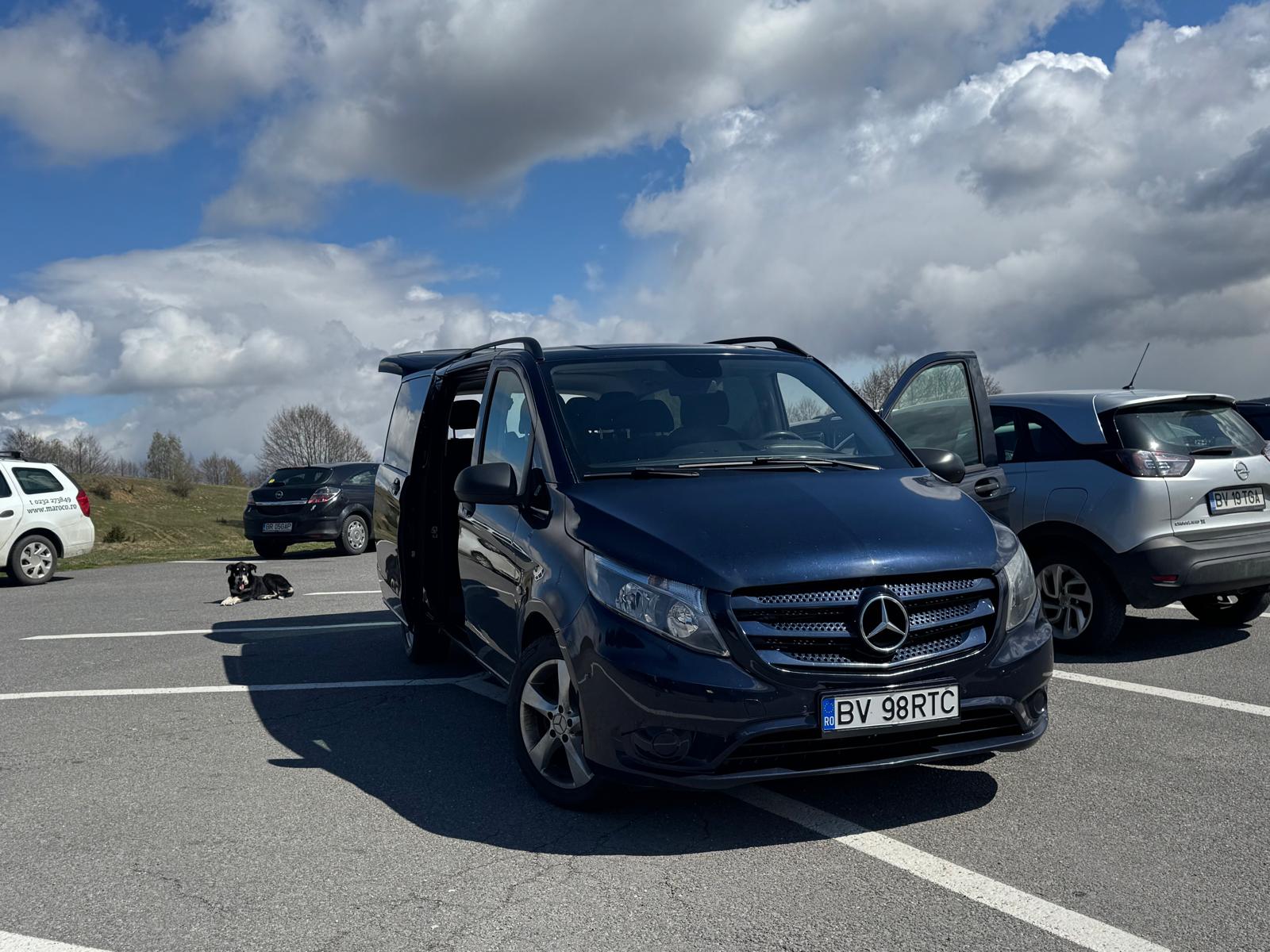 Mercedes V-Class Gallery Image