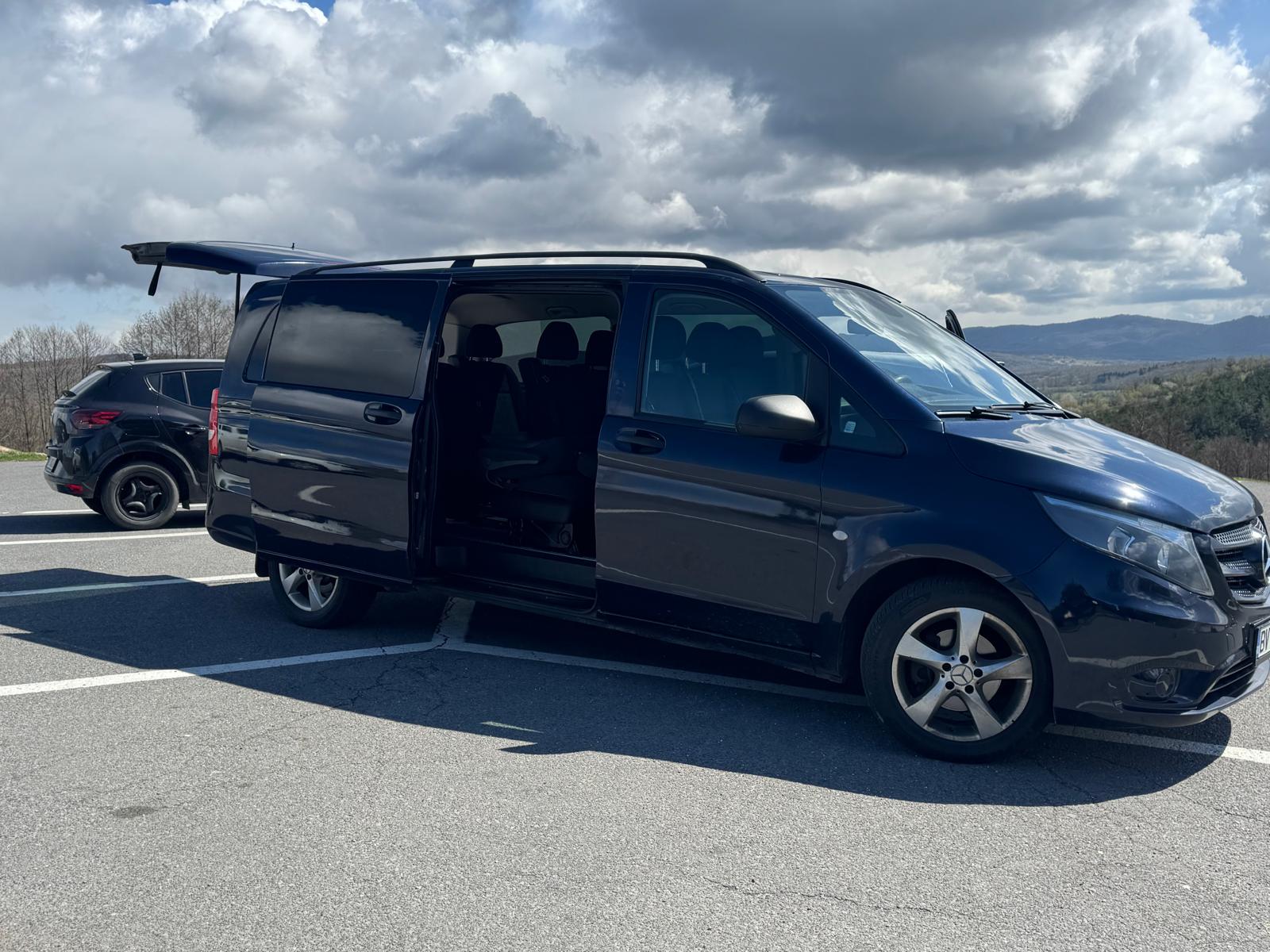 Mercedes V-Class Gallery Image