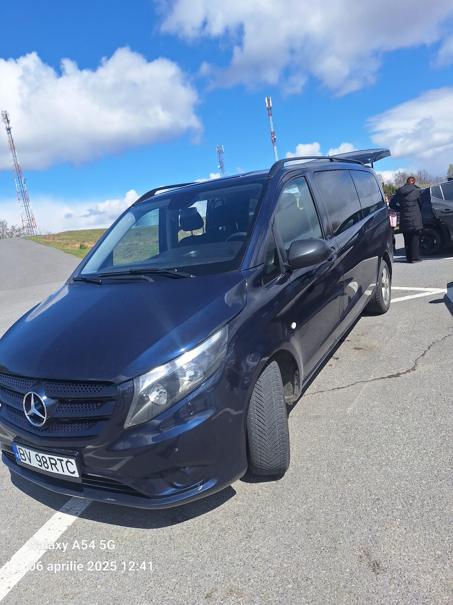 Mercedes V-Class Gallery Image